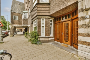 the Right Fiberglass Entry Door the Right Fiberglass Entry Door